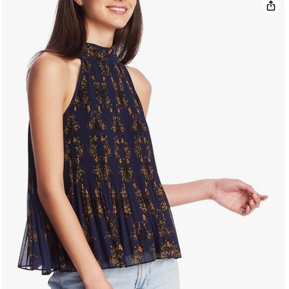 1. State Accordion Pleat Halter Top | S - Picture 1 of 8